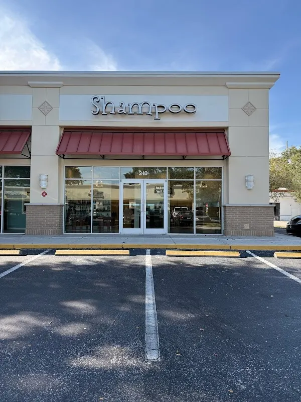 Shampoo the salon — Hair salon in Tampa